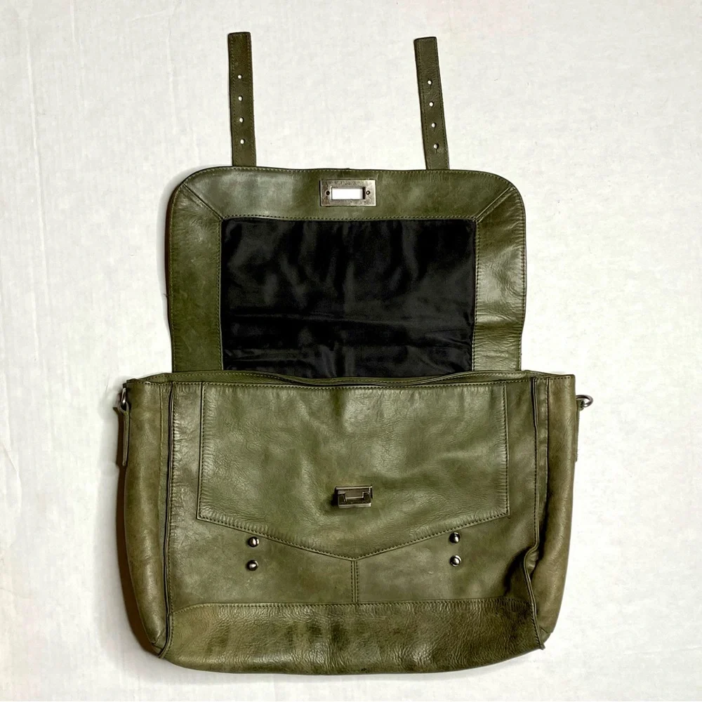 Tylie Malibu Y2K Green Leather Laptop Messenger Bag - Picture 4 of 11